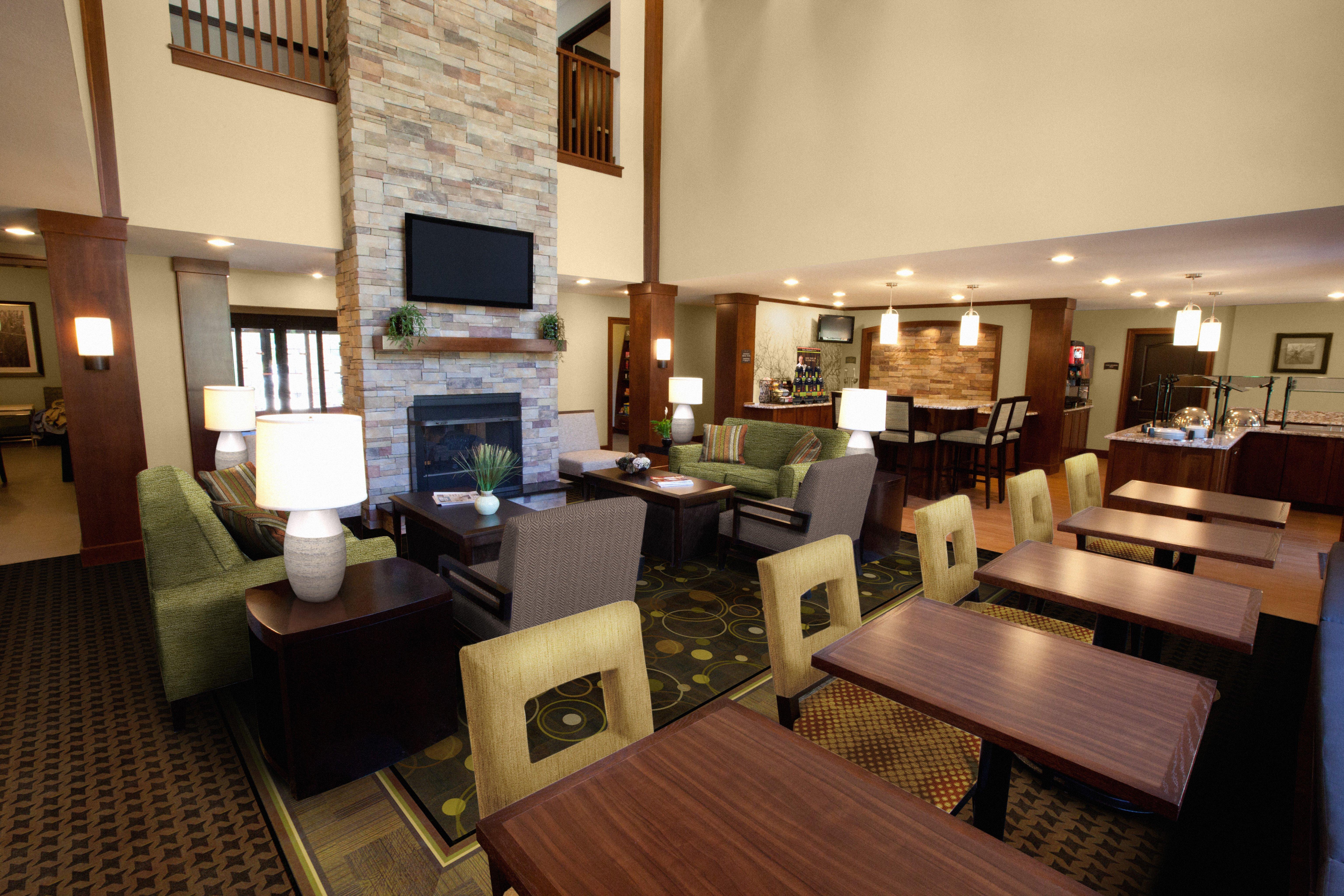 Staybridge Suites Toledo - Rossford - Perrysburg, An Ihg Hotel Kültér fotó